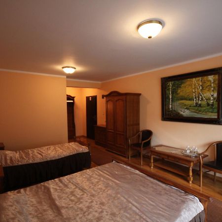 Pension Curmatura Stezii Rasinari Exterior foto