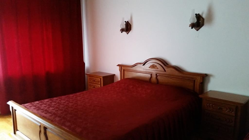 Pension Curmatura Stezii Rasinari Exterior foto